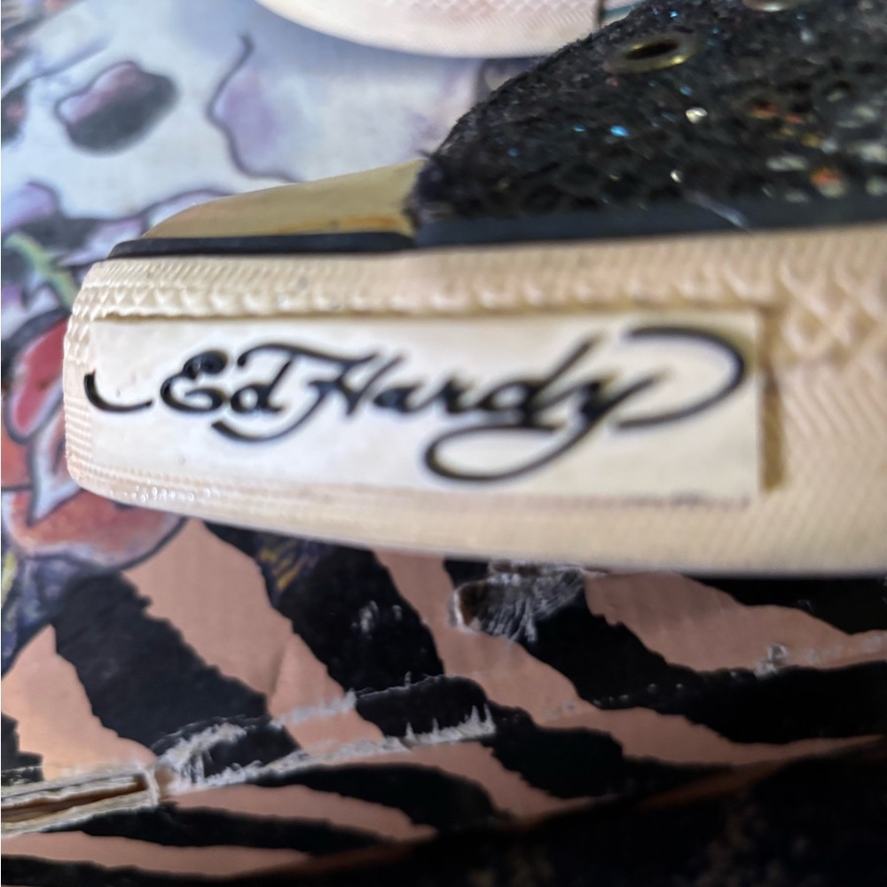 Y2K 100% Authentic Ed Hardy Black Sneakers Glittery Design - Picture 3 of 8